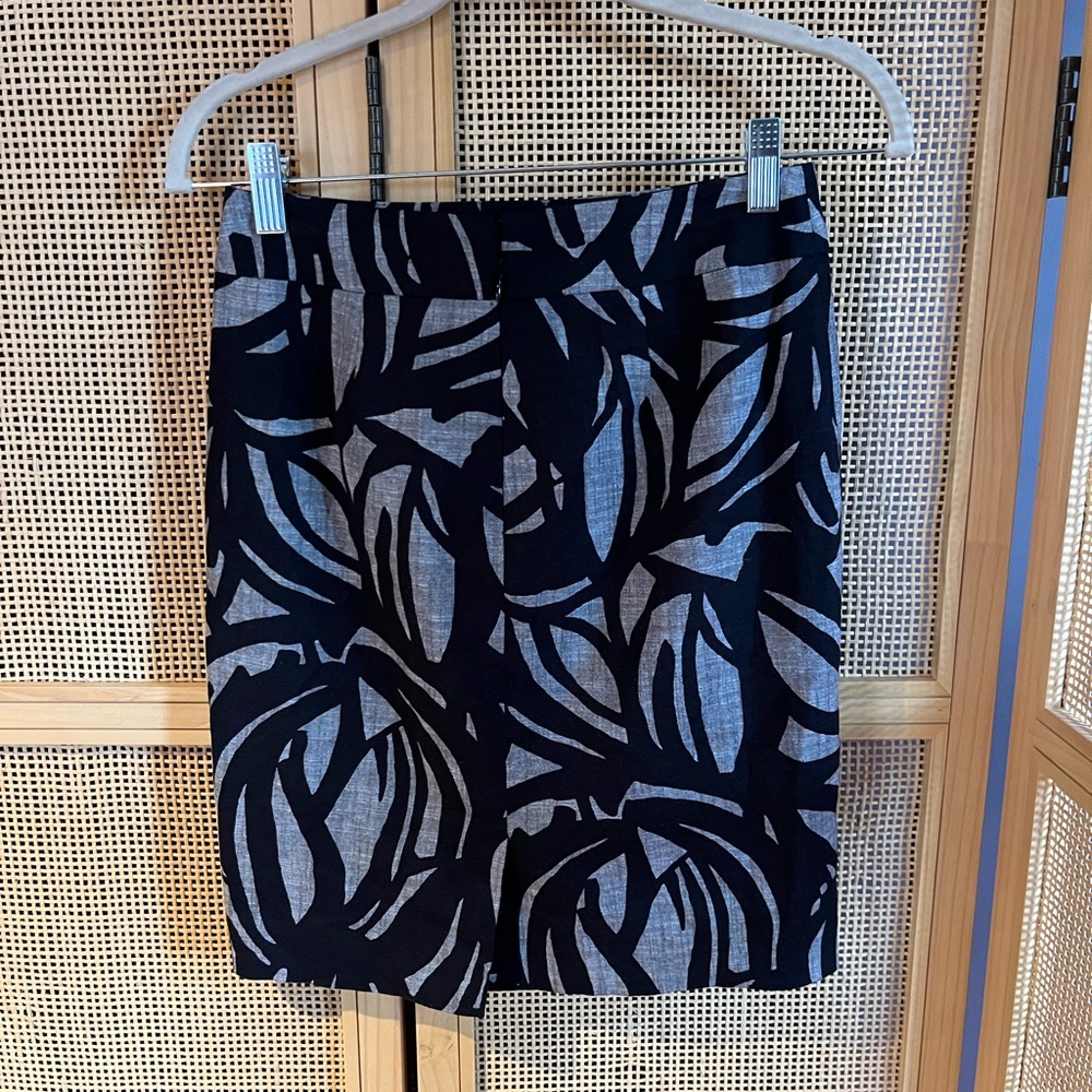 Ann Taylor 00P Women’s Skirt - Picture 3 of 3
